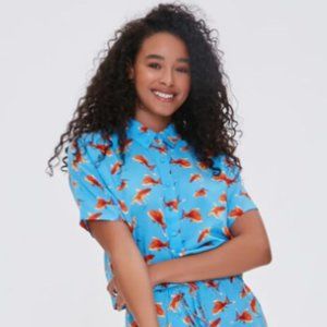 🐠 EUC Forever 21 Fish crop Shirt Medium button blue orange goldfish